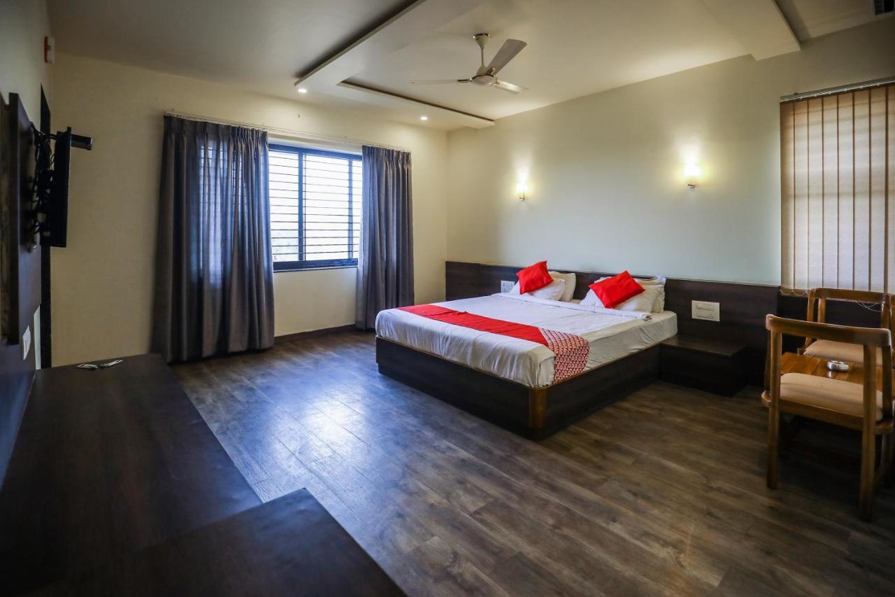 Hotel The Cult Hubli Eksteriør bilde