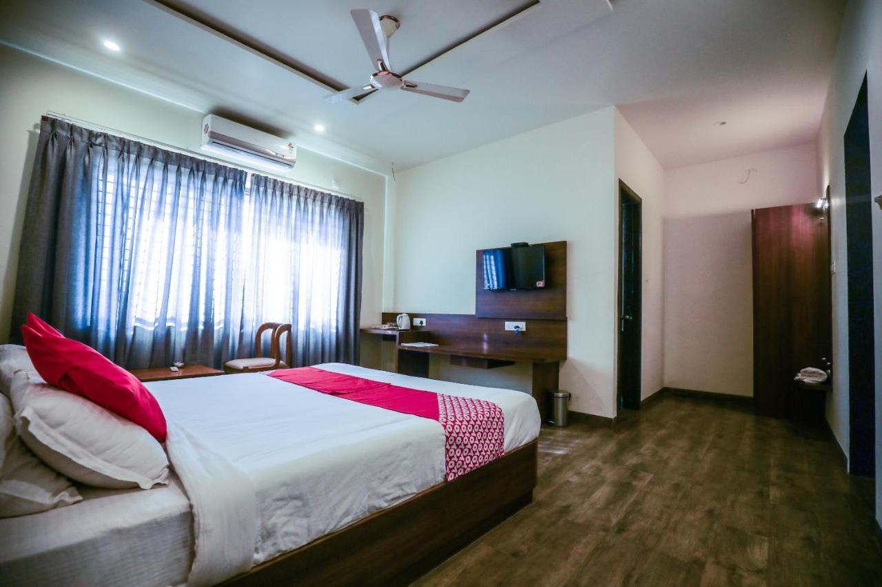 Hotel The Cult Hubli Eksteriør bilde