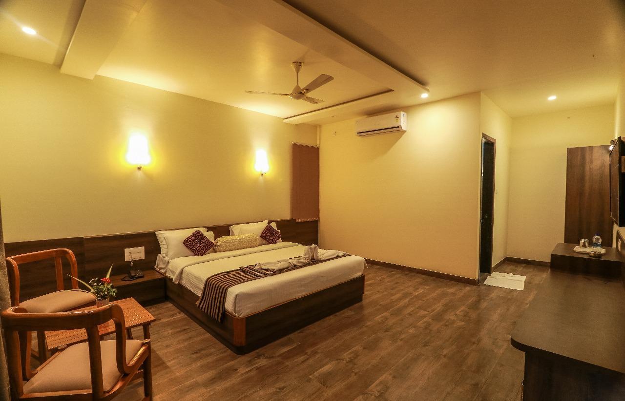 Hotel The Cult Hubli Eksteriør bilde
